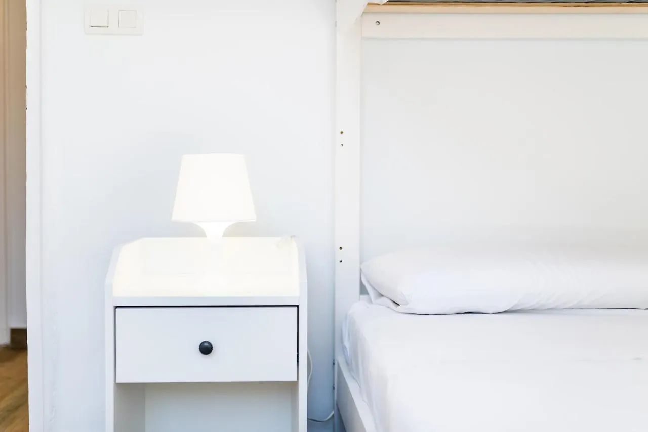 Apartment Wekey Homes San Miguel Con Patio, Centro Ciudad Granada