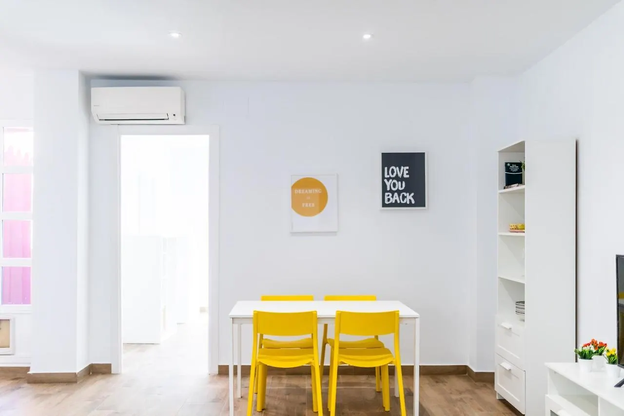 Apartment Wekey Homes San Miguel Con Patio, Centro Ciudad Granada Spain